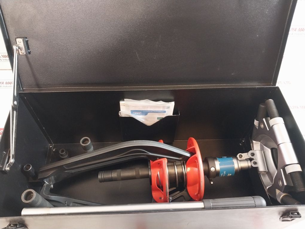 Skf Tmma 100H Hydraulic Puller Set
