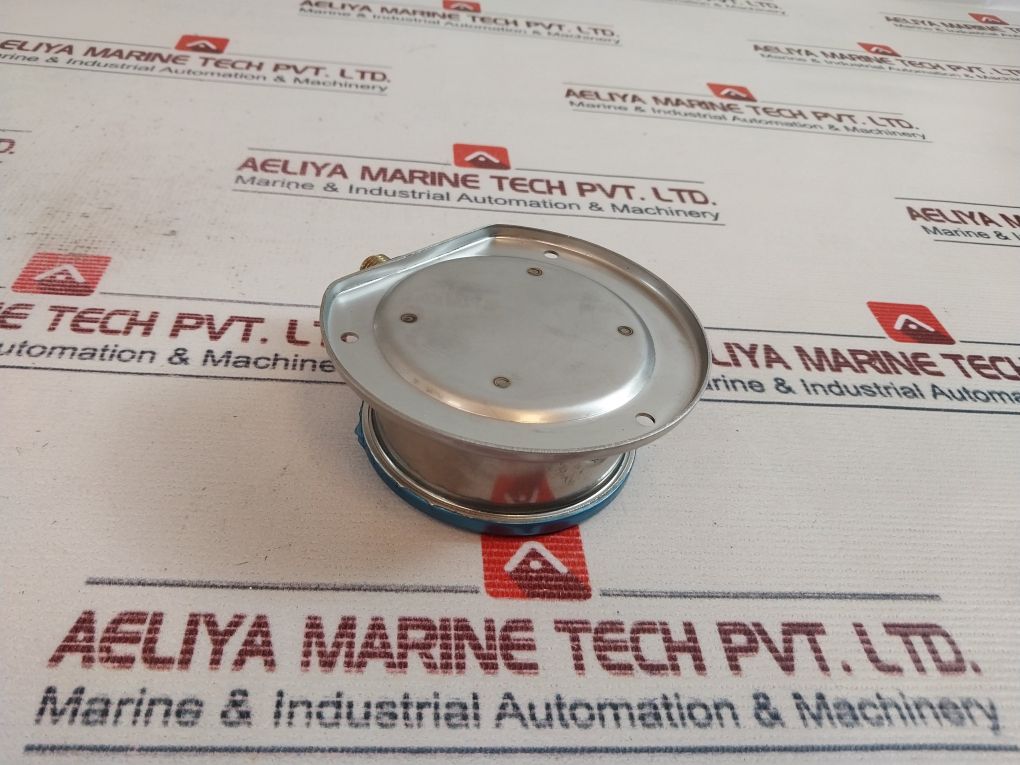 Skotselv Instruments 0-6 Bar Pressure Gauge 1/4 Bottom