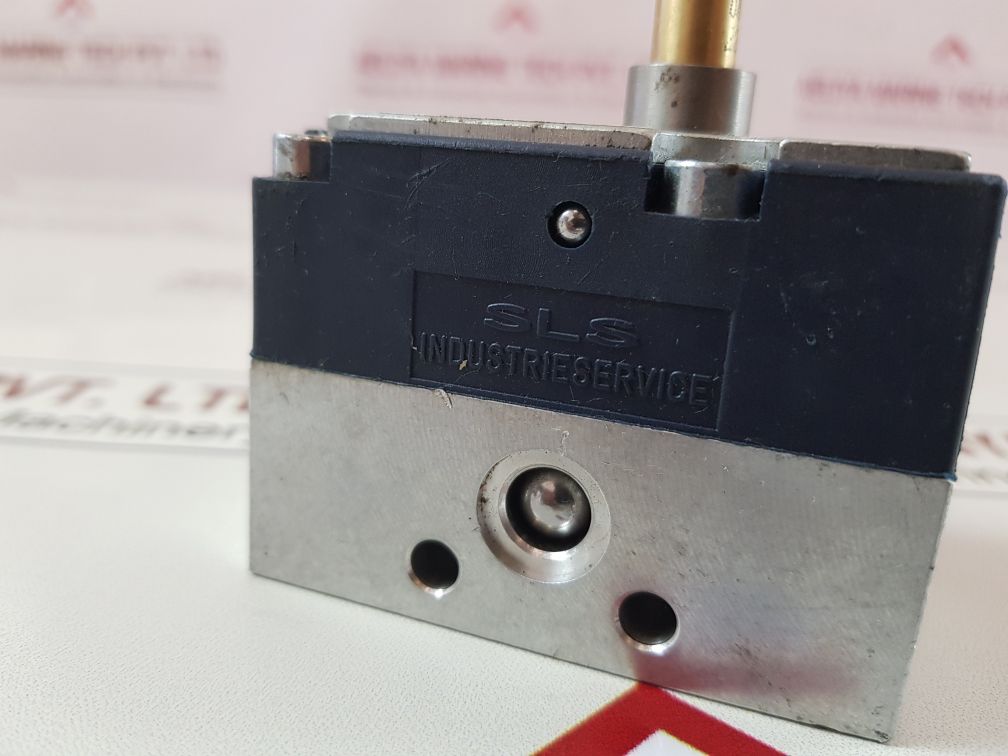 Sls 1064646 5/2-way Pneumatic Directional Control Valve