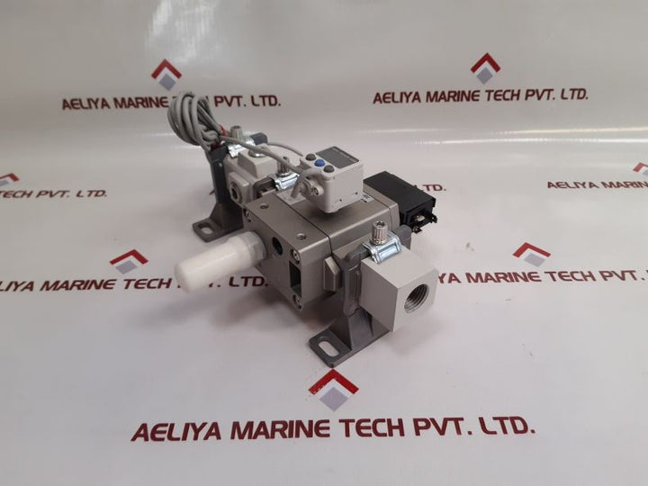 Smc Av4000-04-5Dz Soft Start Up Valve With Ise40A-01-y Pressure Switch