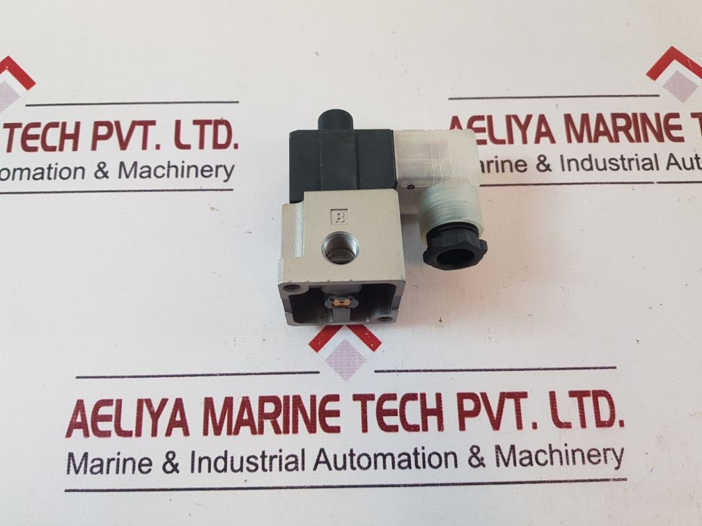 Smc Evt317-5Dz-02F-q Solenoid Valve Dc24V
