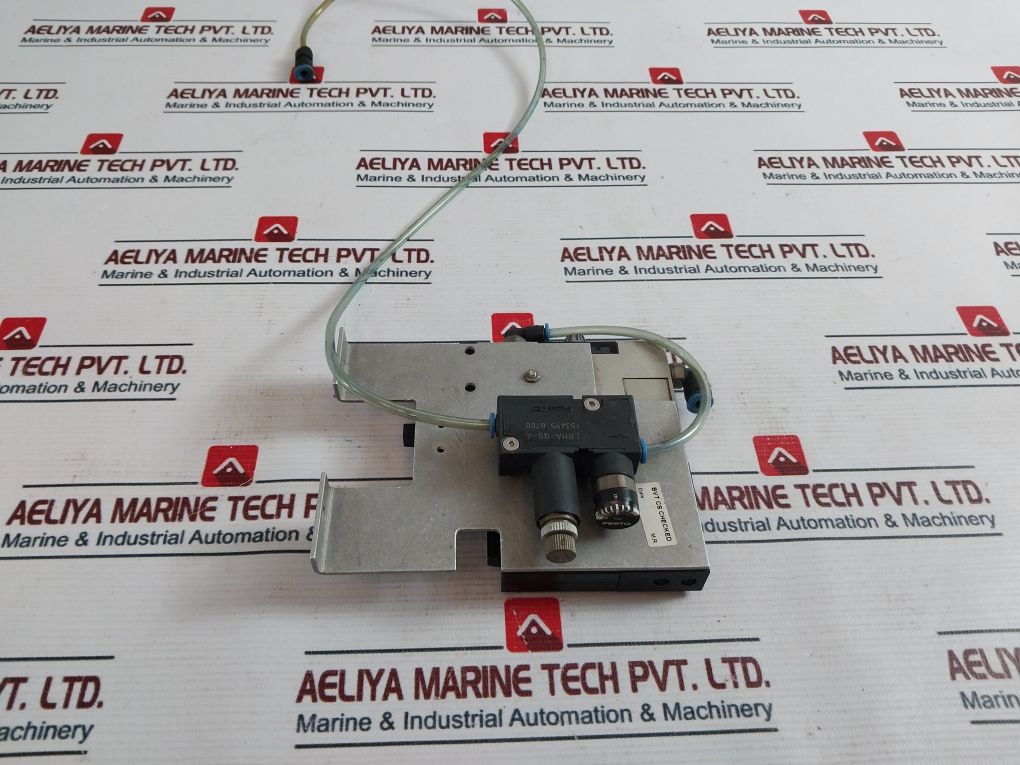 Smc Ezm101Hf Vacuum Ejector With Valve And Switch