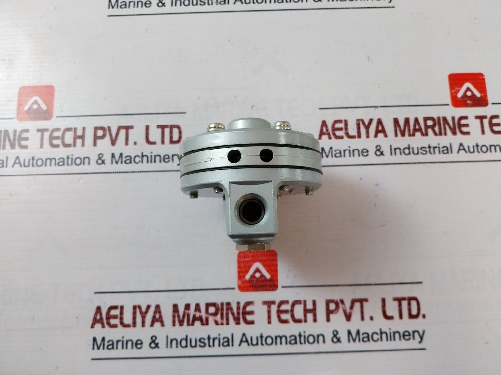 Smc Il100-n03 Booster Relay 1.0 Mpa