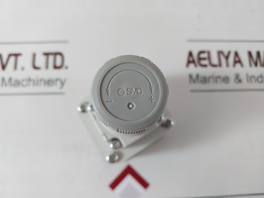 Smc Ir2010-02-a Precision Pressure Reducing Valve 0.01~0.4 Mpa