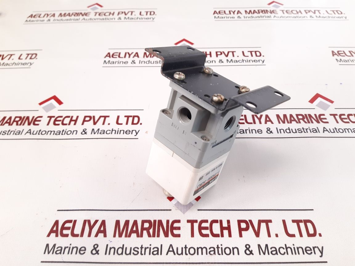 Smc Itv2030-042L3 E/P Regulator