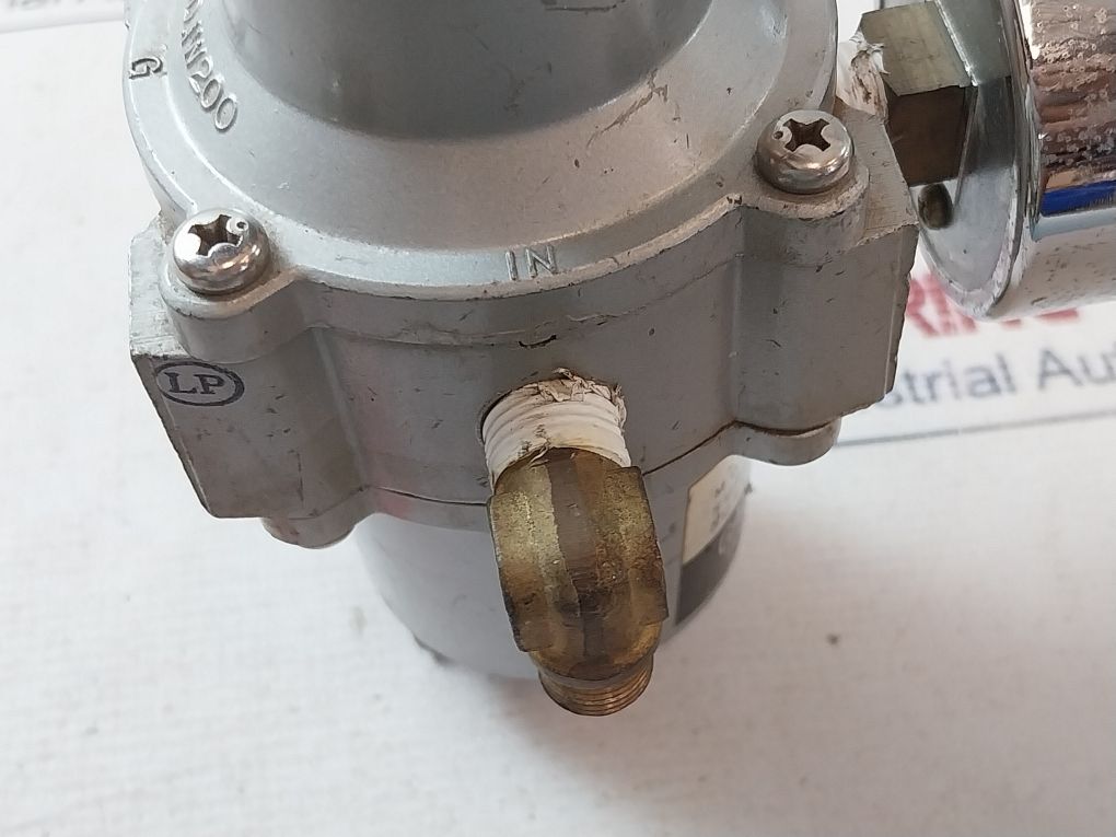 Smc Iw215 Pressure Regulator 10 Kg/Cm2 Max