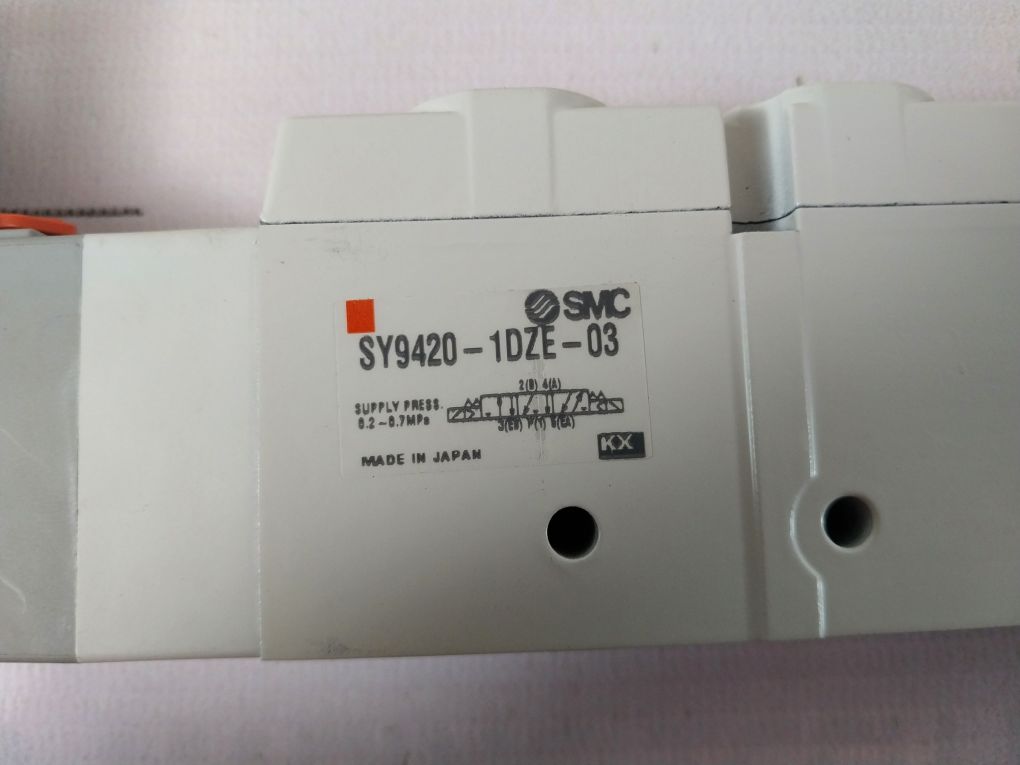Smc Sy9420-1Dze-03 Solenoid Valve 100 Vac