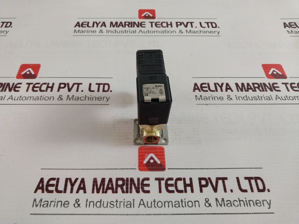 Smc Vcw21-4D-5-02-f Solenoid Valve Ac220V 50/60Hz