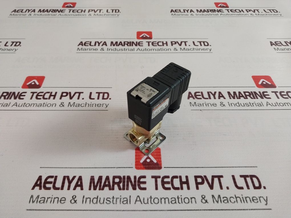 Smc Vcw21-4D-5-02-f Solenoid Valve Ac220V 50/60Hz