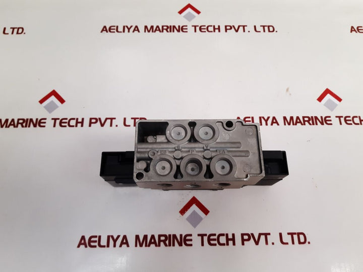 Smc Vfra3211-02F Pneumatic Air Pilot Valve