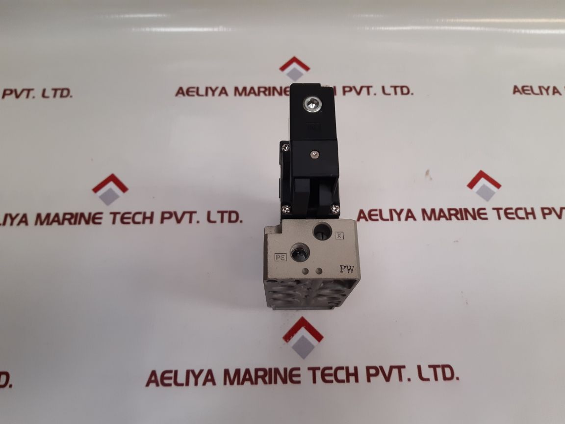 Smc Vfra3211-02F Pneumatic Air Pilot Valve