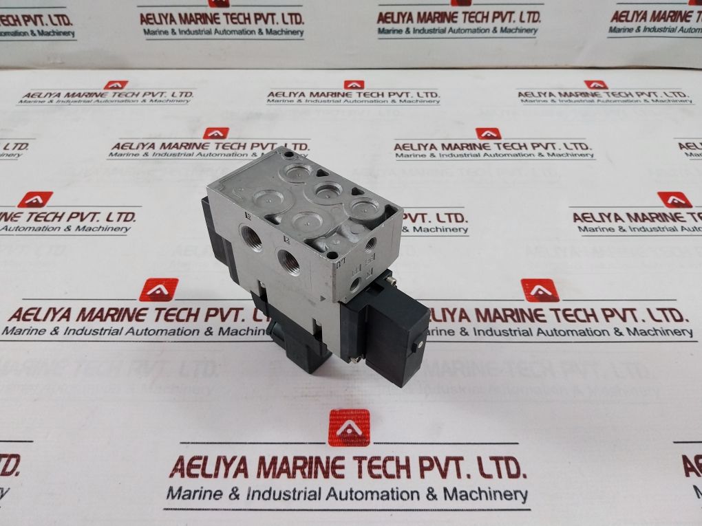 Smc Vfs4210-5Dz Solenoid Valve Dc21-26V