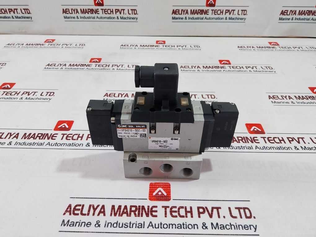 Smc Vfs4210-5Dz Solenoid Valve Dc21-26V