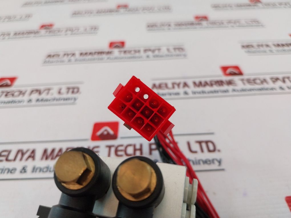 Smc Vj3233Y Solenoid Valve 0.1~0.7Mpa 24Vdc