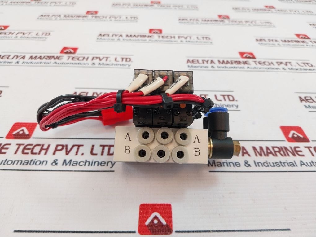 Smc Pneumatiques : VQ1200-5 Électrovanne, 0.1 - 0.7MPa. Bonne Utilisé Stock - Foto 3