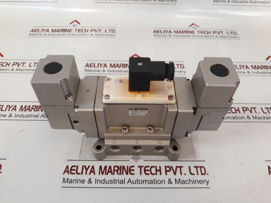 Smc Vp4250-033D Solenoid Valve
