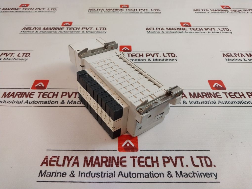 Smc Vqc1-lok005 Vqc1A01Ny-5 Valve Terminal With 10 Solenoid Valve