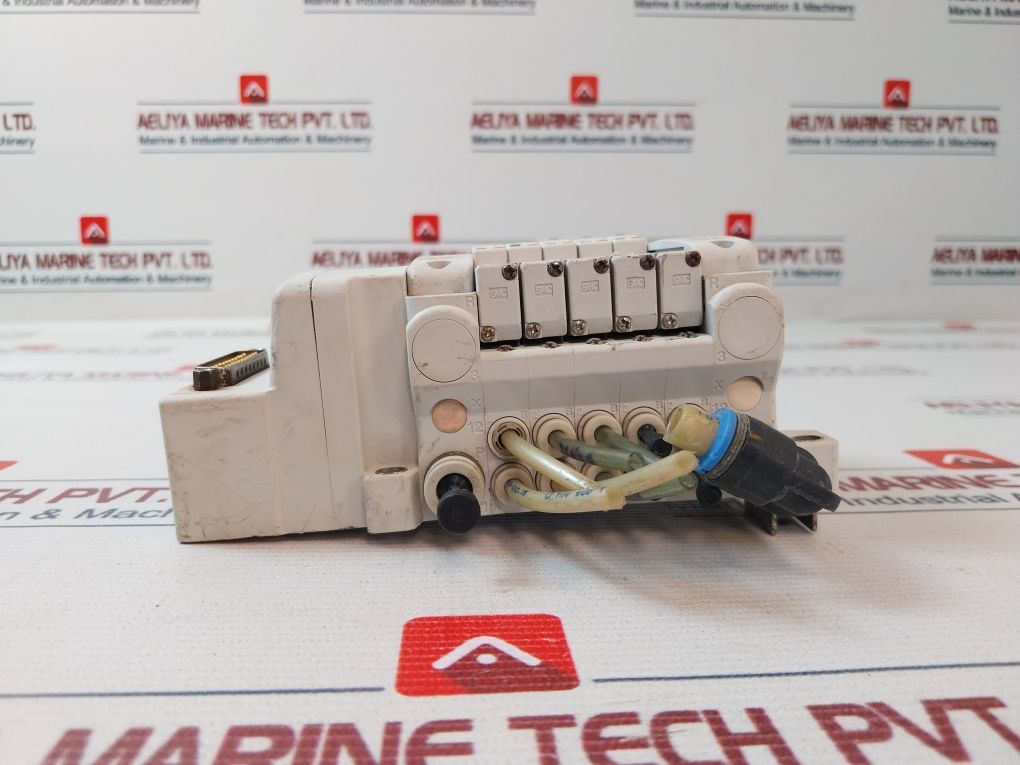 Smc Vqc1-lok006, Vqc1A01Ny-5 Valve Terminal With 5 Solenoid Valve