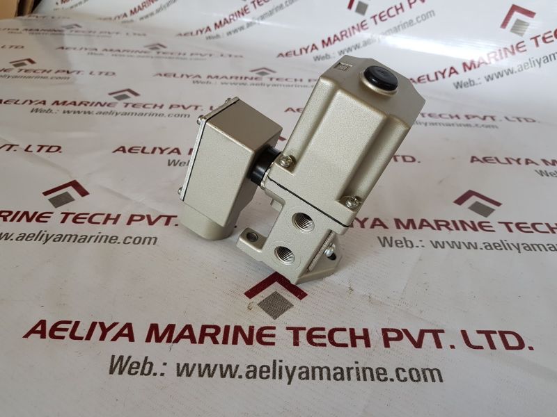 Smc vs3135-024t solenoid valve
