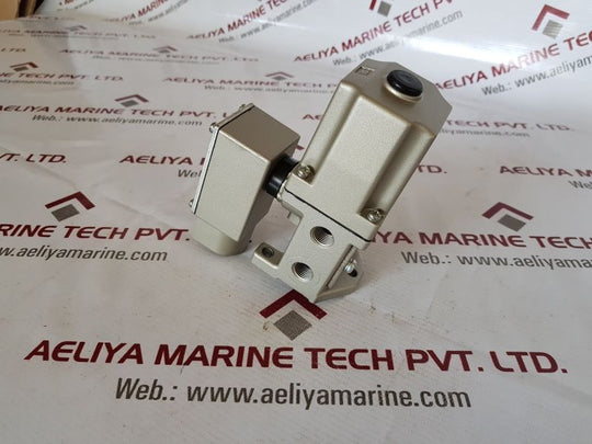 Smc vs3135-024t solenoid valve
