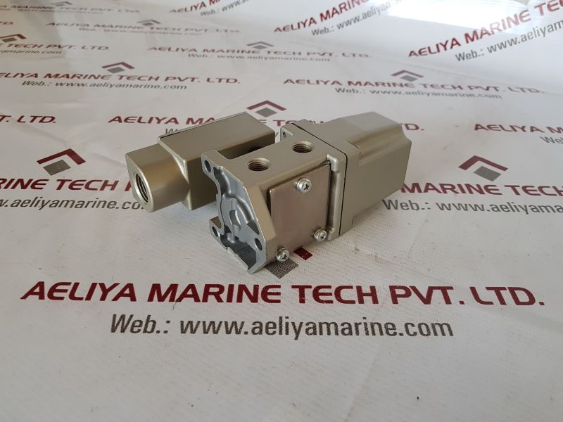 Smc Vs3135-024T Solenoid Valve