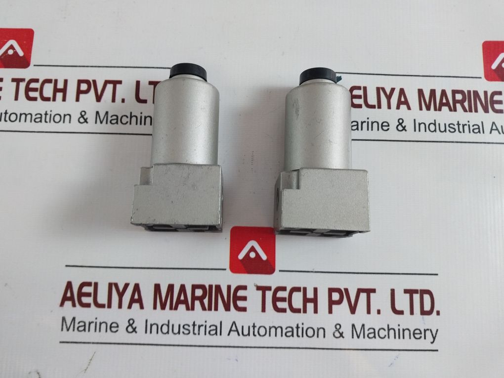 Smc Vt315-021G Solenoid Valve