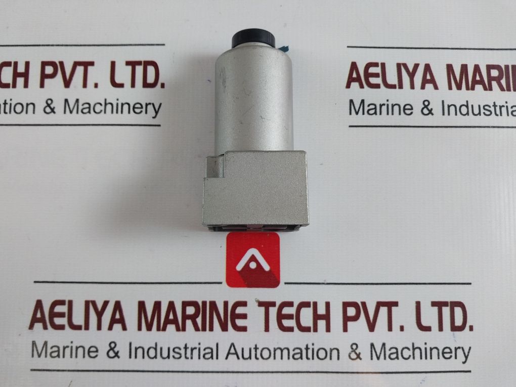 Smc Vt315-021G Solenoid Valve