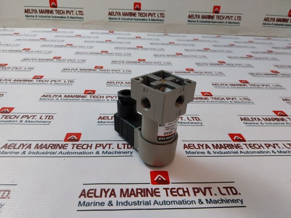 Smc Vt315-024D Solenoid Valve