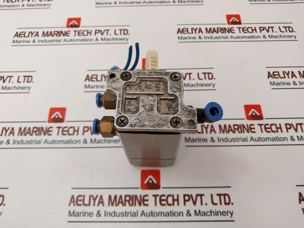 Smc Vt4115 Solenoid Valve 100Vac 50/60Hz