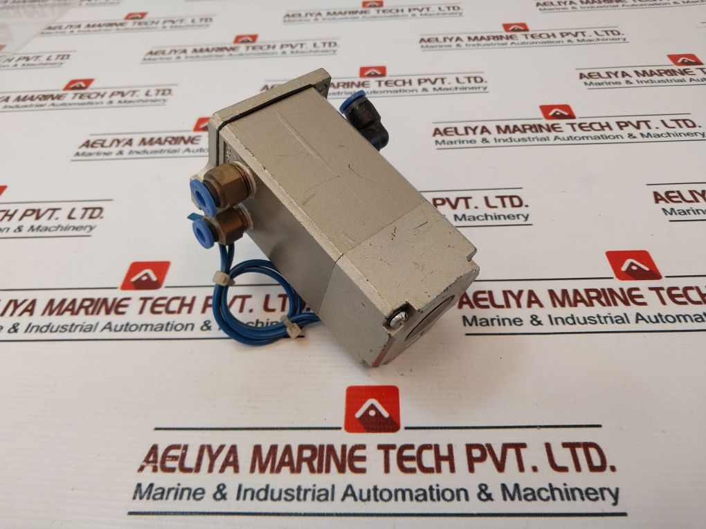 Smc Vt4115 Solenoid Valve 100Vac 50/60Hz