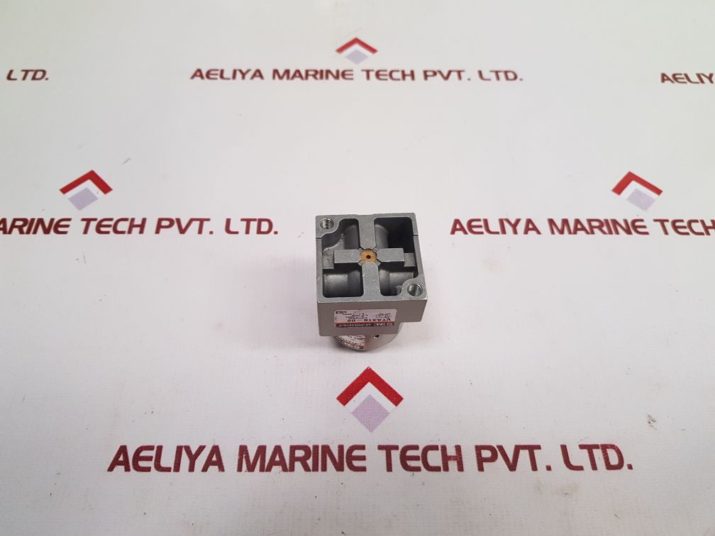 Smc Vta315-02 Air Operated Valve