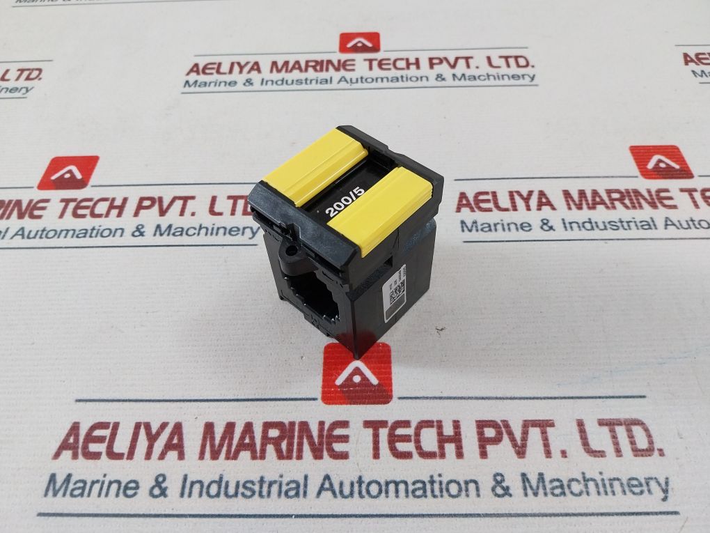 Socomec Tcb 28-30 Current Transformer 50-60Hz 