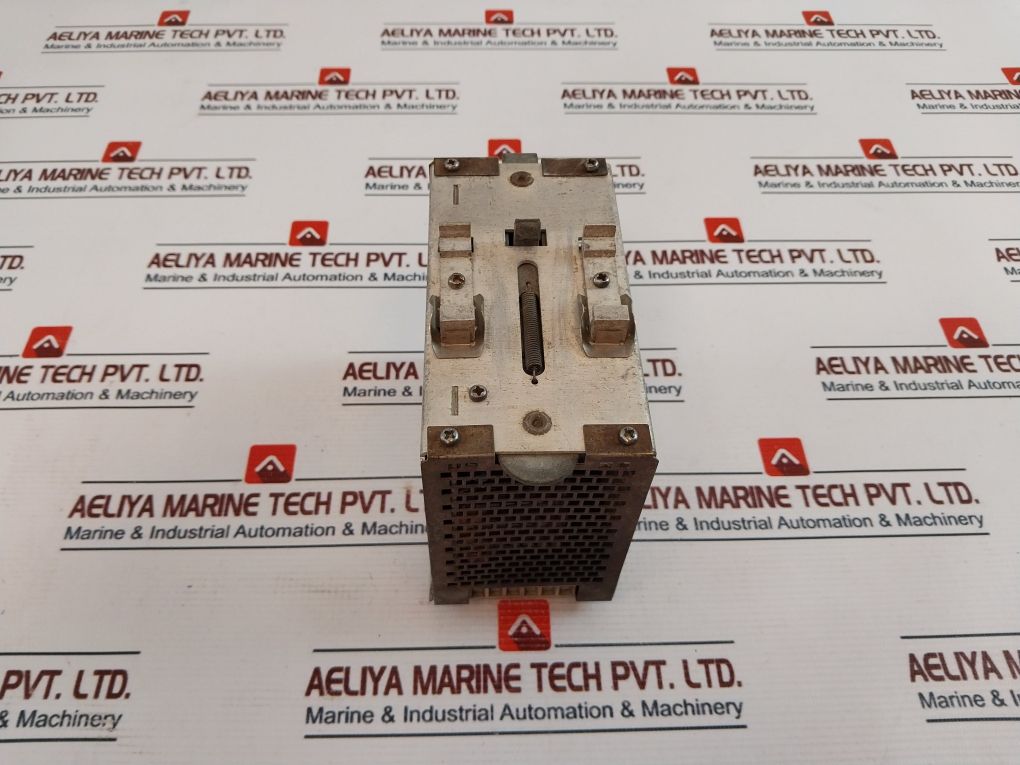 Sola Sdn 5-24-100P Switching Power Supply 115/230Vac 2.2/1.0A 50/60Hz