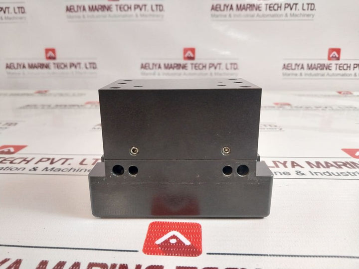 Sommer Automatic Gp 410 NC Pneumatic Parallel Gripper 03208