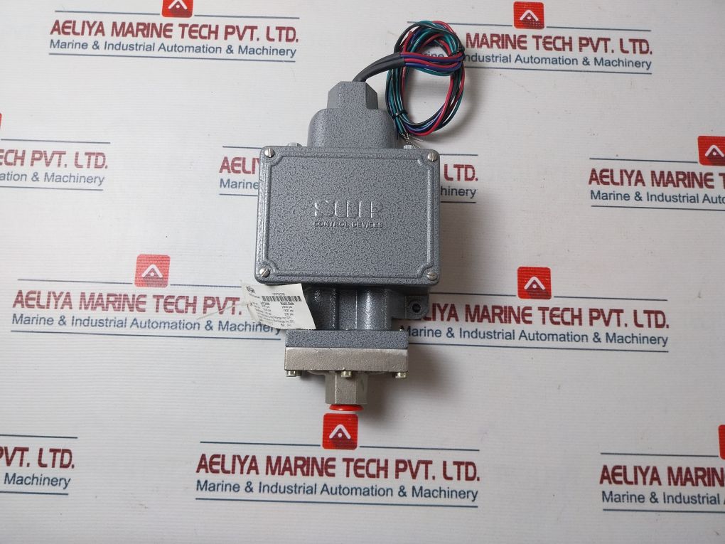 Sor 11V2-ef45-n4-c2A-c4 Pressure Switch 5A
