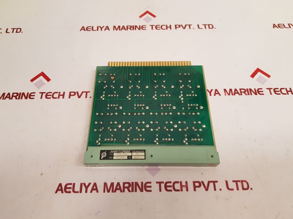 Soren T. Lyngso 99007100 V01 Buffered Relay Board Used