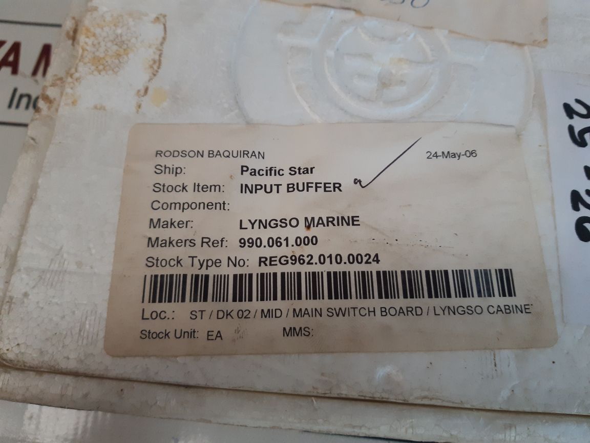 Soren T.Lyngso 990 061 Input Buffer