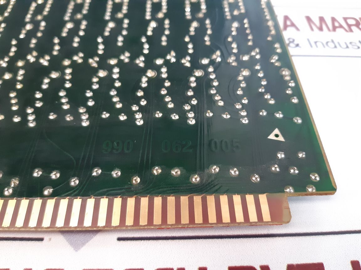 Soren T.Lyngso 990 061 Input Buffer