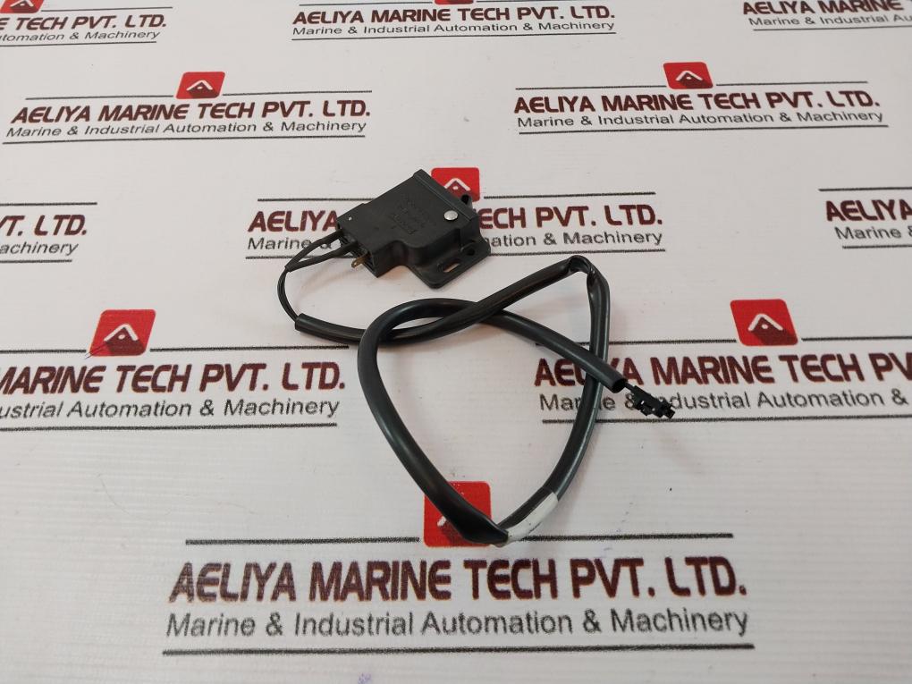 Southco Pa66Gf25 Door Switch