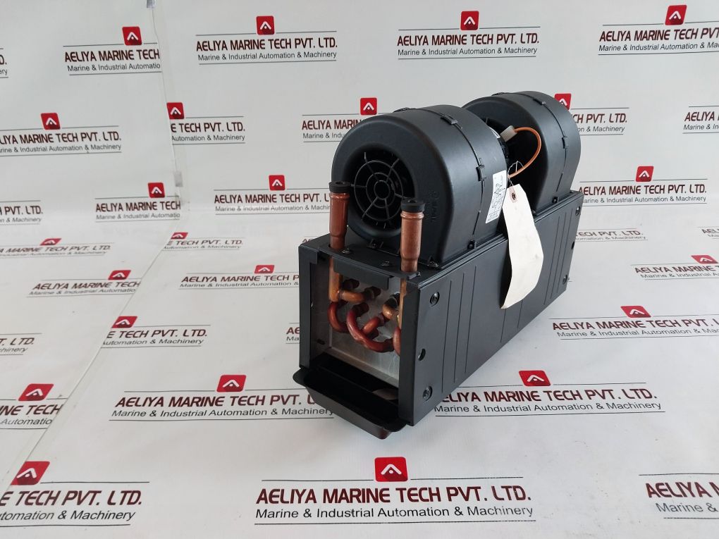 Spal 008-b45-02 24V