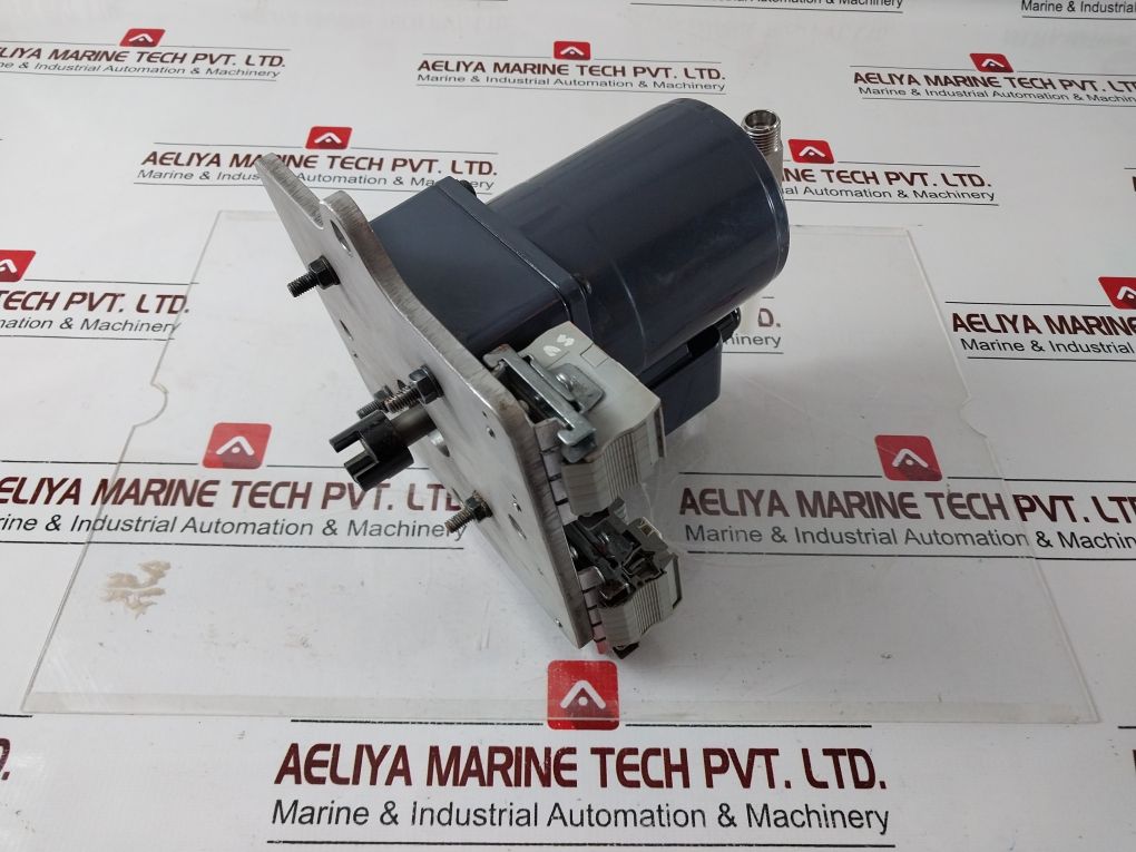 Spg S9Kb10Bh Gear Head With S9R40Gch-tce Reversible Motor