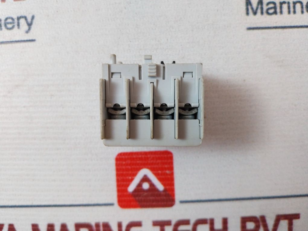 Sprecher + Schuh Cs8-p22Z Series A Auxiliary Contact Block