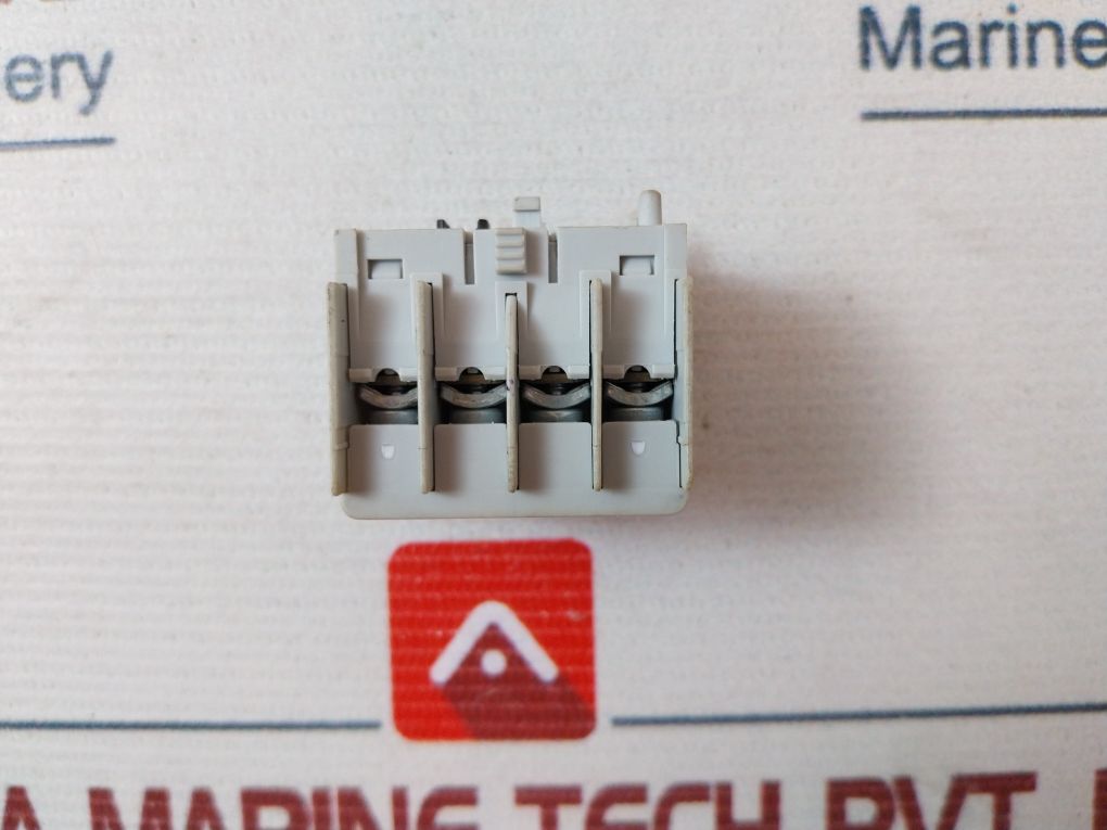 Sprecher + Schuh Cs8-p22Z Series A Auxiliary Contact Block