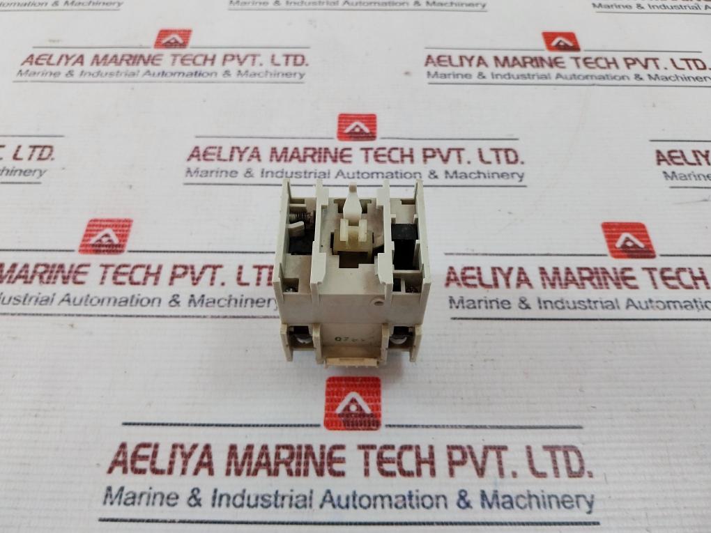 Sprecher + Schuh Cze 3 Time Delay Relay 660V Ac 16A