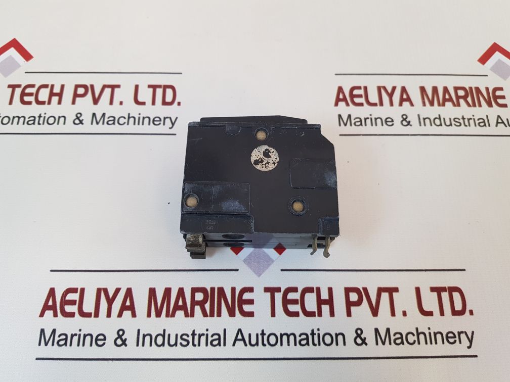 Set Of 5X Square D 10Ka Circuit Breaker