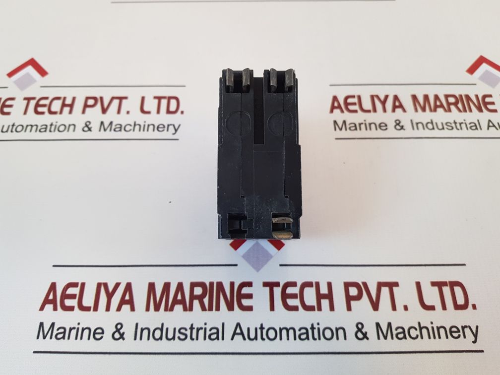 Set Of 5X Square D 10Ka Circuit Breaker