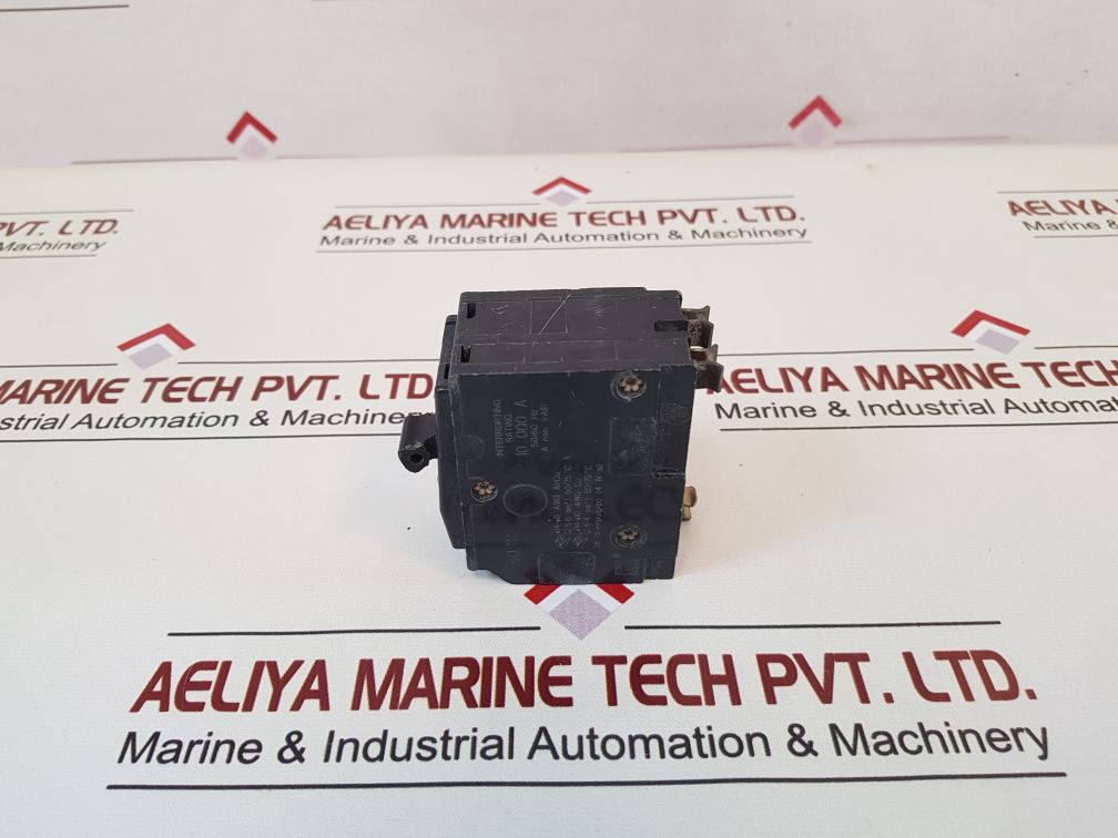 Set Of 5X Square D 10Ka Circuit Breaker