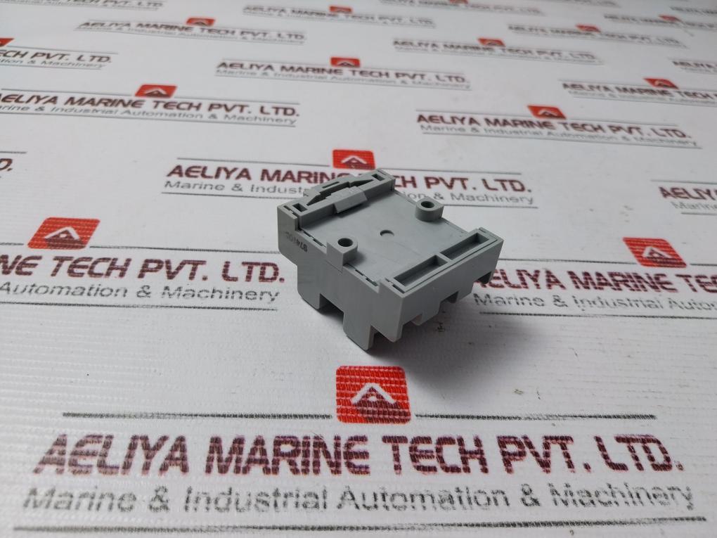 Square D 8501 Nr62 Relay Socket 10 Amp 300V