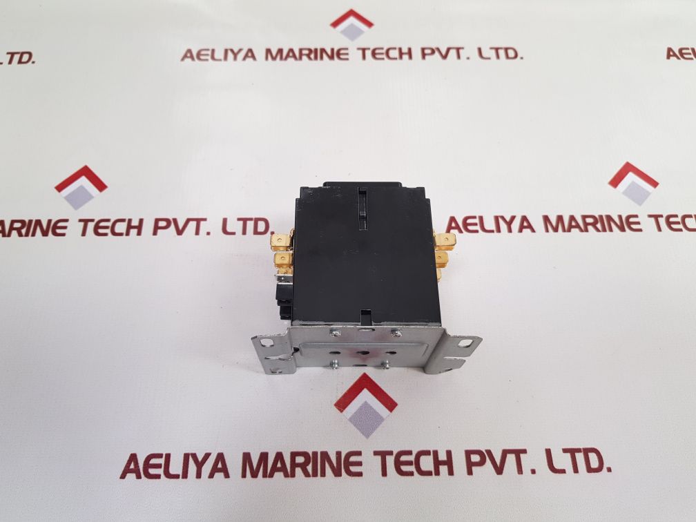 Square D 8910Dpa33V02 Definite Purpose Contactor