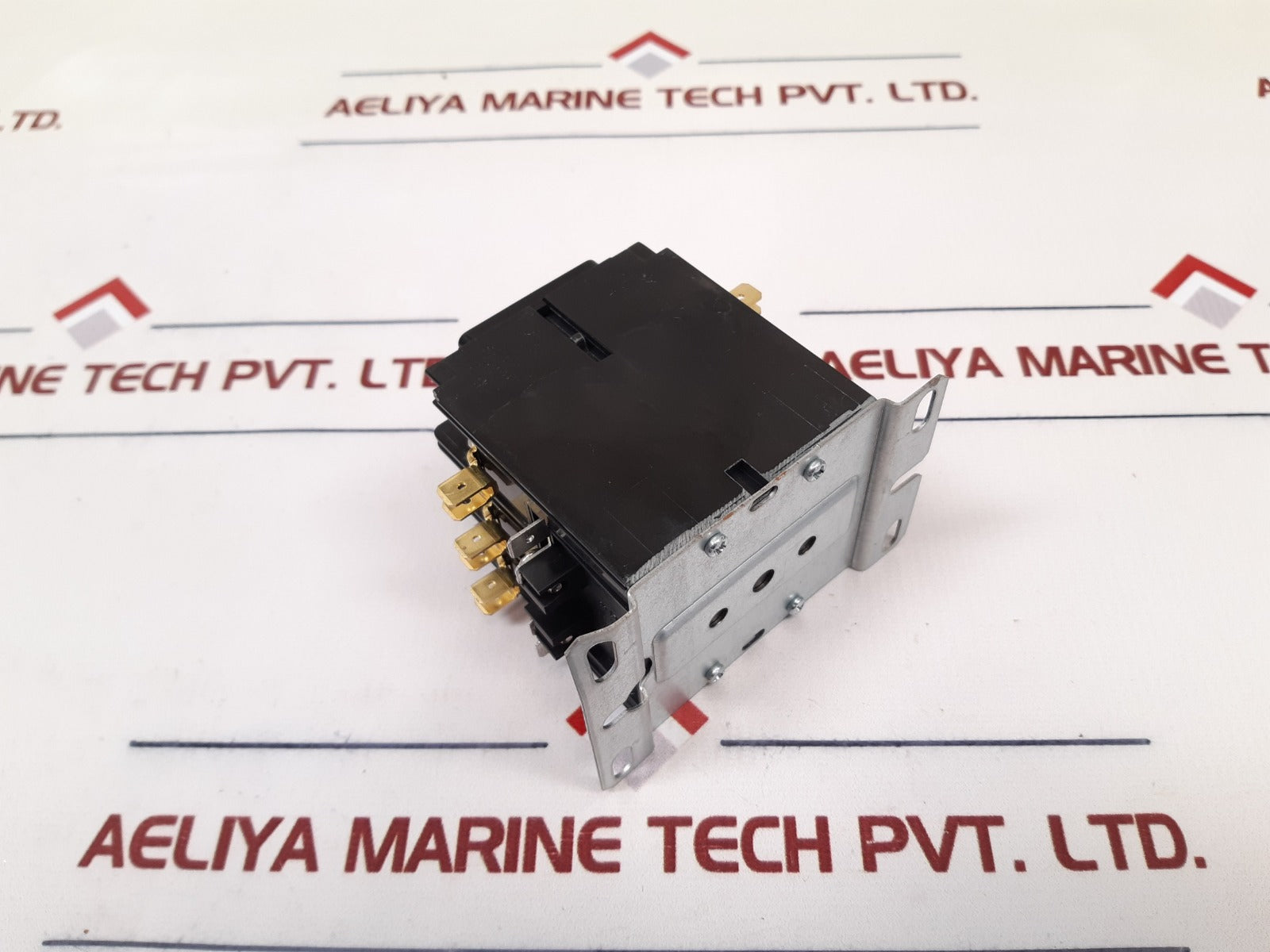 Square D 8910Dpa33V02 Ser.C Definite Purpose Contactor